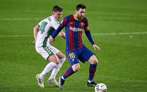 المواجهاتالمباشرةبينريالمدريدوبرشلونةتاريخمنالمنافسةالملتهبة